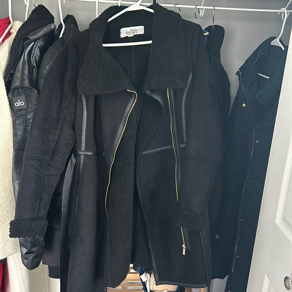 Belle Badgley mischka jacket